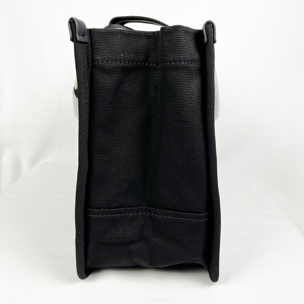 Marc Jacobs Tote - Picture 5 of 8